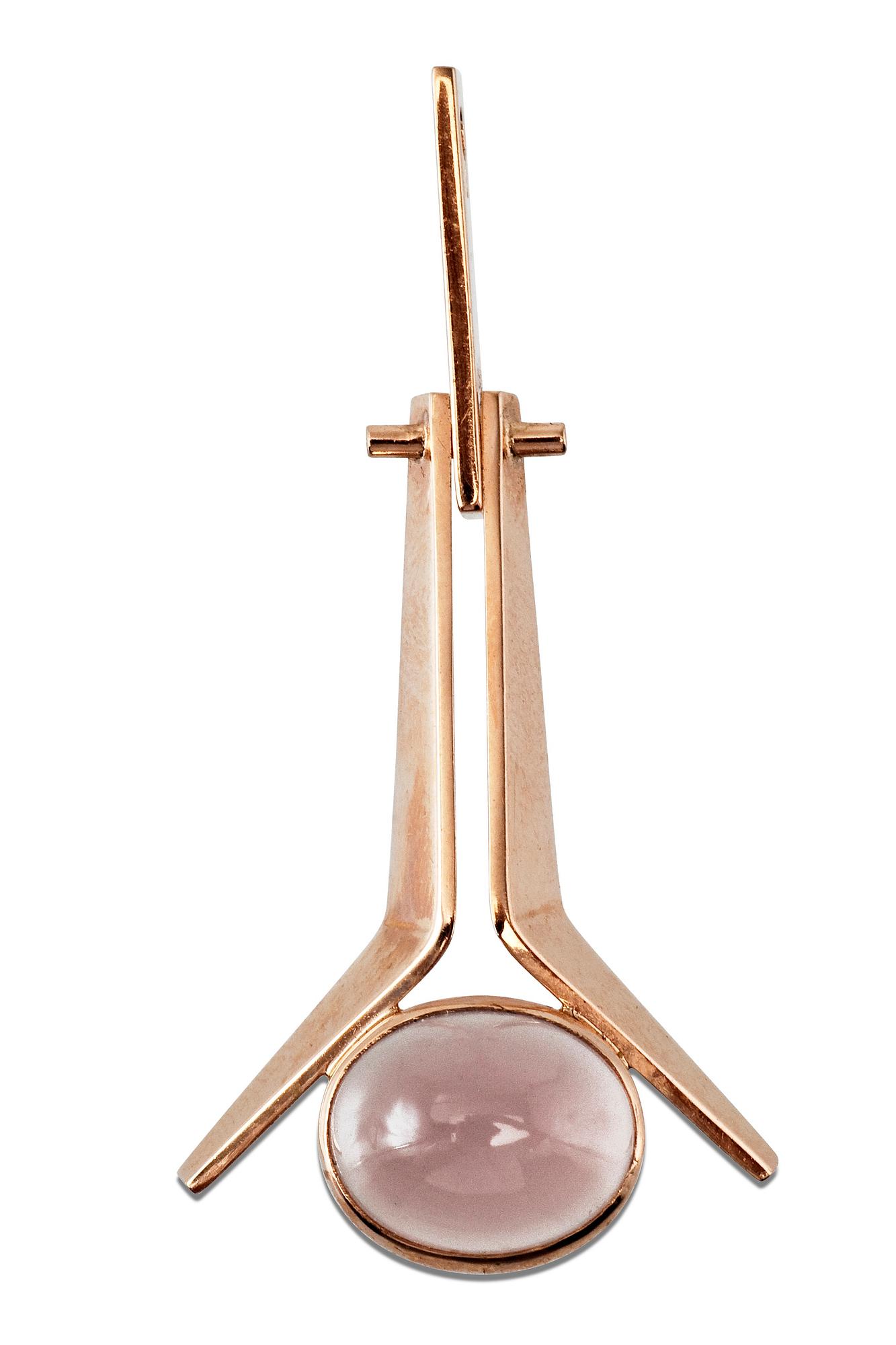 ELIS KAUPPI, HÄNGE, 14K guld, månsten. Eelis Kauppi, Kupittaan Kulta 1956. Tot vikt ca 4,5 gr.