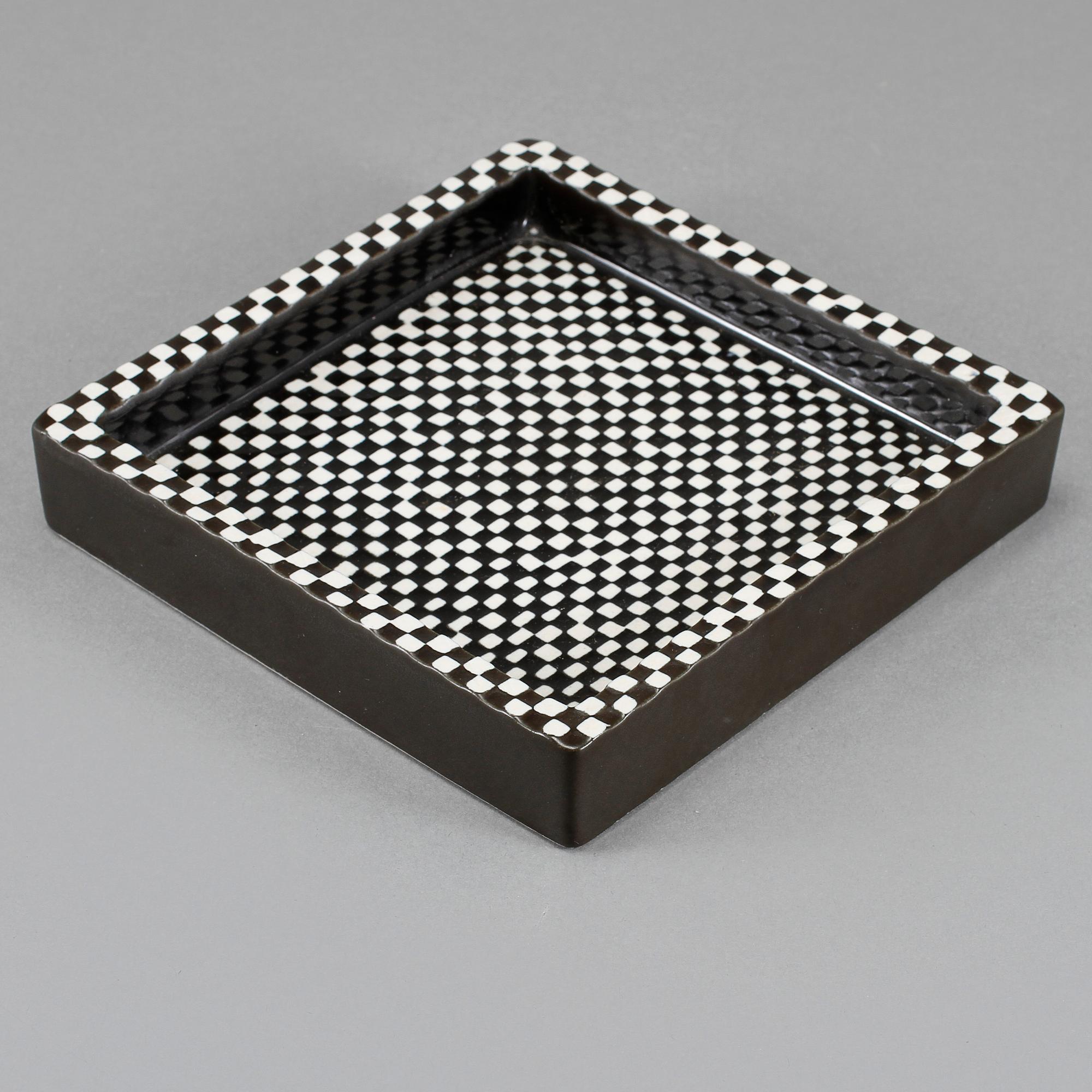 ASKFAT, "Domino", Stig Lindberg, i produktion 1955-69.