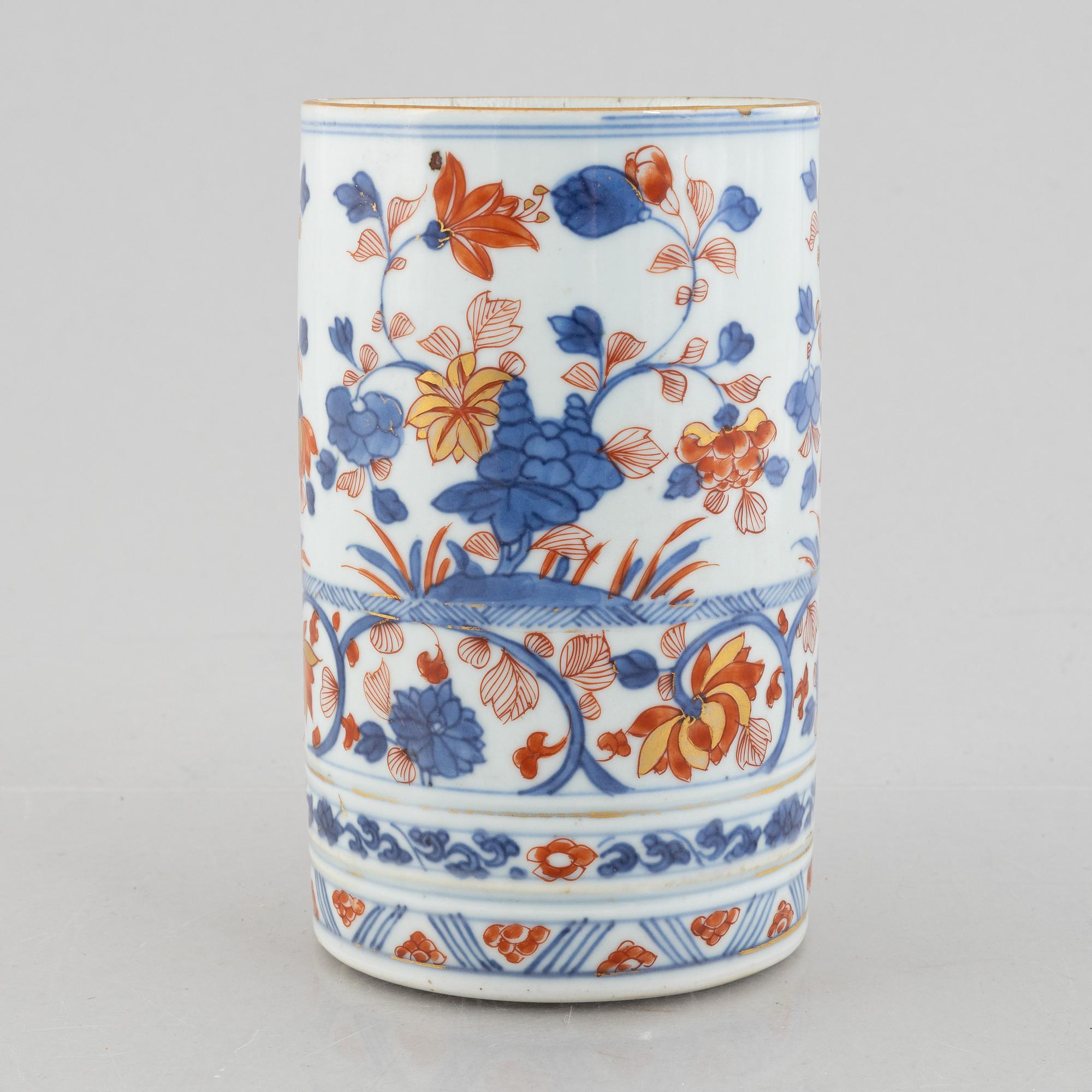 Mugg, porslin, Kina, Qingdynastin, Kangxi (1662-1722).