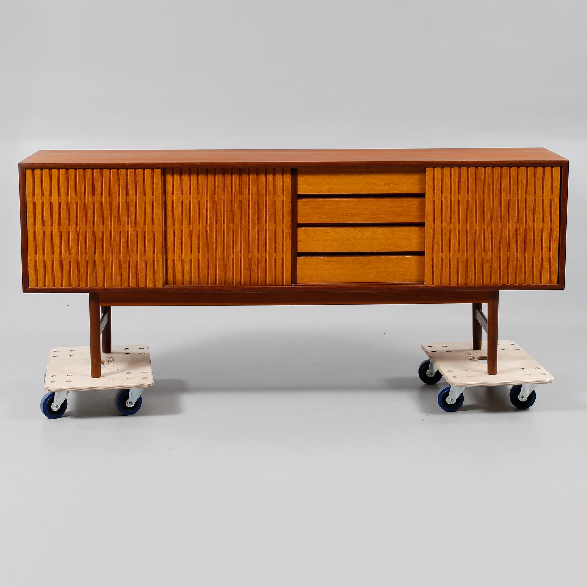 SIDEBOARD, "nr. 161", Gerhard Berg, Eidsfjord Møbelfabrik, Norge, ca 1960.