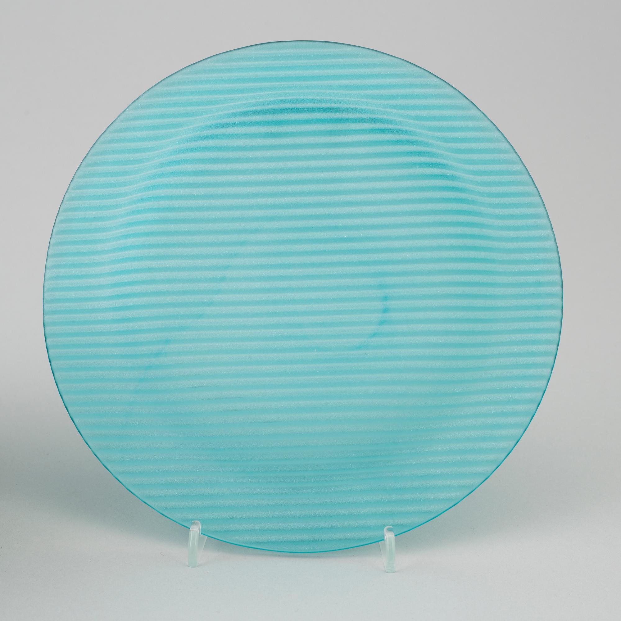 EVA ENGLUND, tallrikar, 12 stycken, Pukeberg glasbruk, 1900-talets slut.
