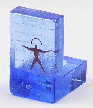 LJUSSTAKE. Glas. Bertil Vallien, Kosta Boda.