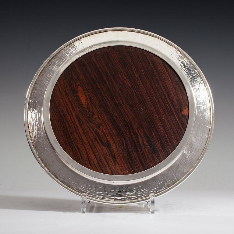 Tapio Wirkkala, A TRAY.