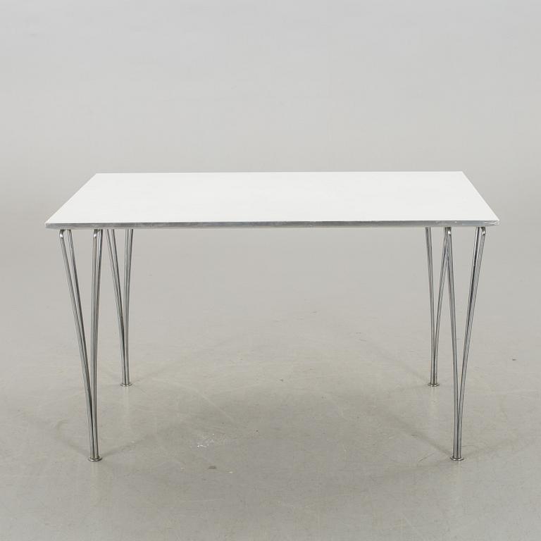 BRUNO MATHSSON & PIET HEIN, bord, för Fritz Hansen. 1981.