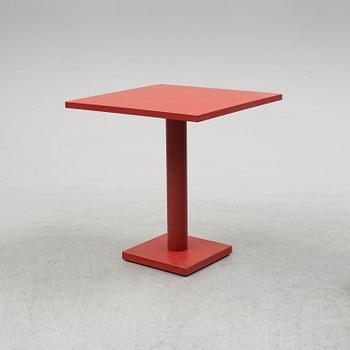 BORIS BERLIN/POUL CHRISTIANSEN, a 'Non' table with two chairs by Komplot design for Källmo.