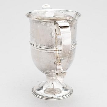 Joseph Lock, A sterling silver double handle goblet, London 1779.