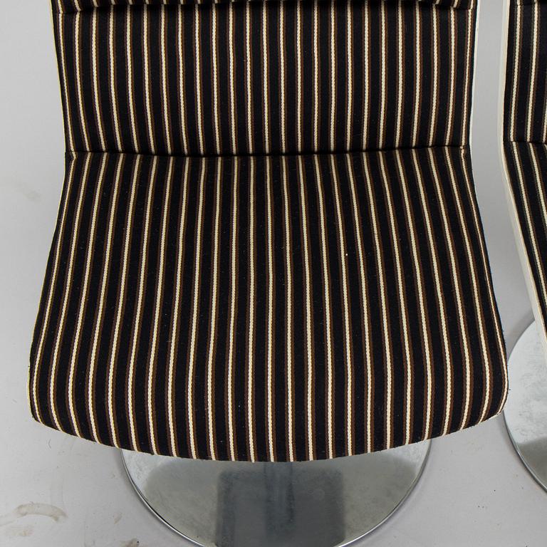 Eero Aarnio, tuoleja, 4 kpl, Martela Ltd Finland, 1975.