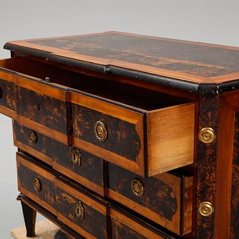 A late 18th century chest of drawers.