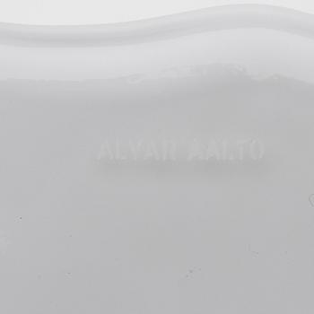 ALVAR AALTO, GLASSKULPTUR, 4 DELAR. Aalto-blomman. Sign. Alvar Aalto. Iittala 1980/90-talet.