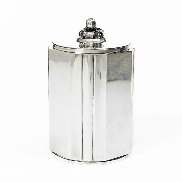 A sterling silver cigarett jar, Borgila, Stockholm, Sweden, 1951.