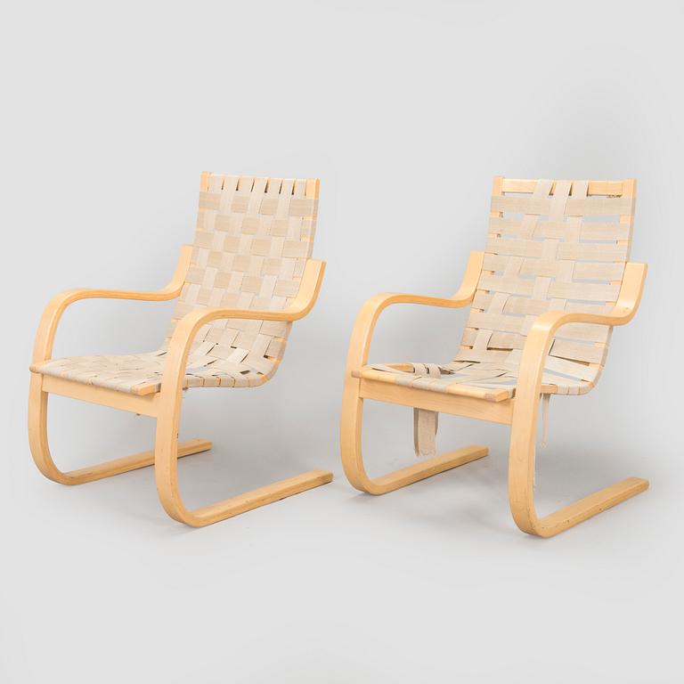 Alvar Aalto, fåtöljer, ett par, modell 406 för Artek 1900-talets slut.