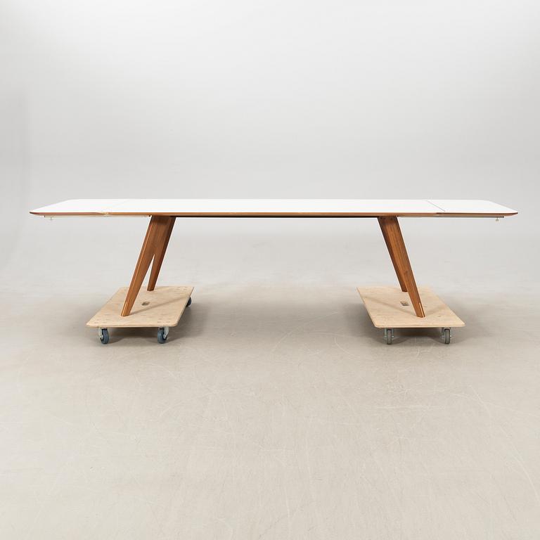 Michael H. Nielsen, bord, "New Mood" för Bolia 2000-tal.