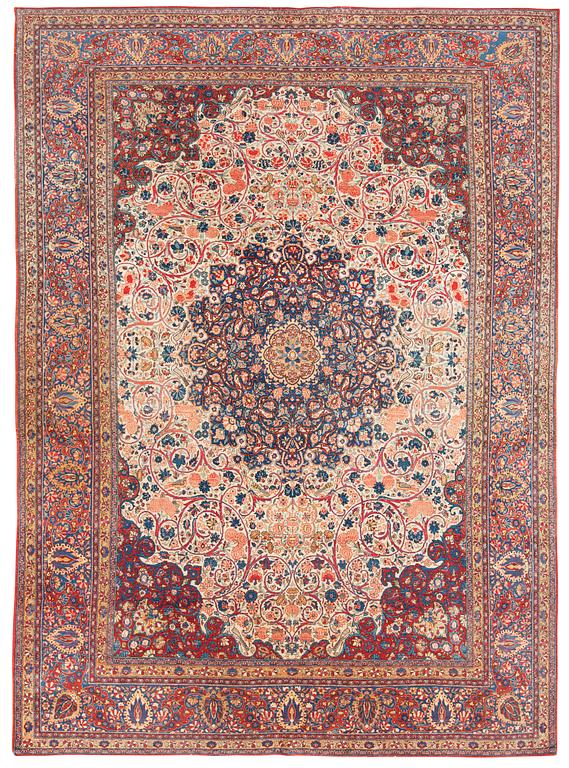 SEMI-ANTIQUE KASHAN. 361 x 263 cm.