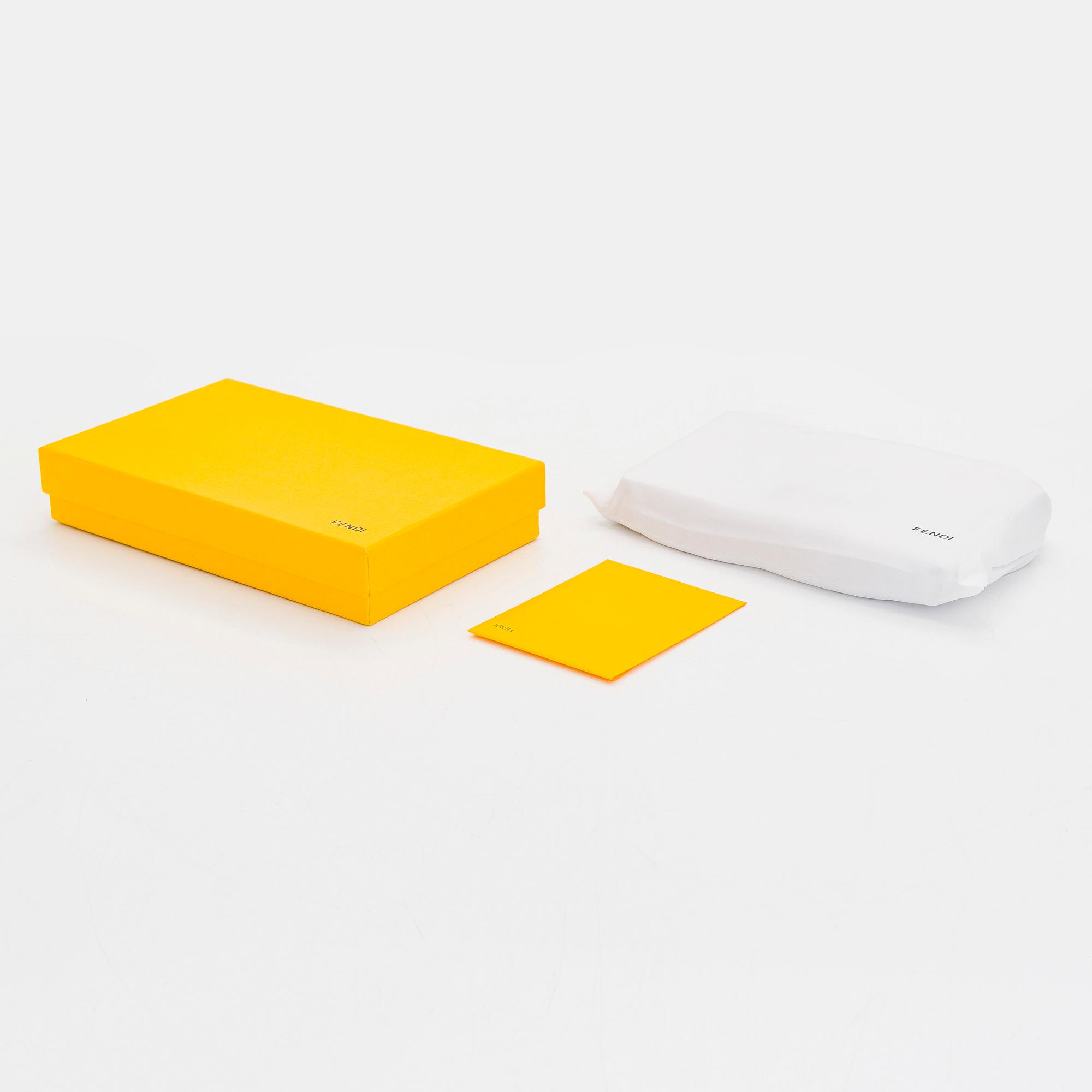 Fendi, A 'wallet on chain', bag.