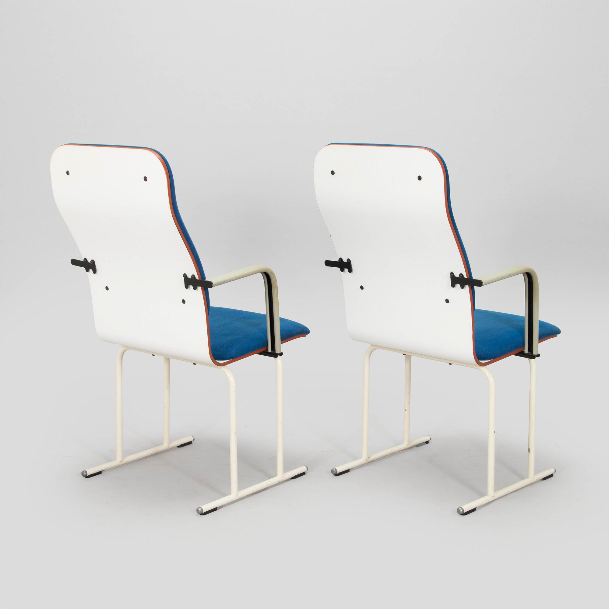 Yrjö Kukkapuro, a pair of late 20th century 'Sirkus' chairs for Avarte.