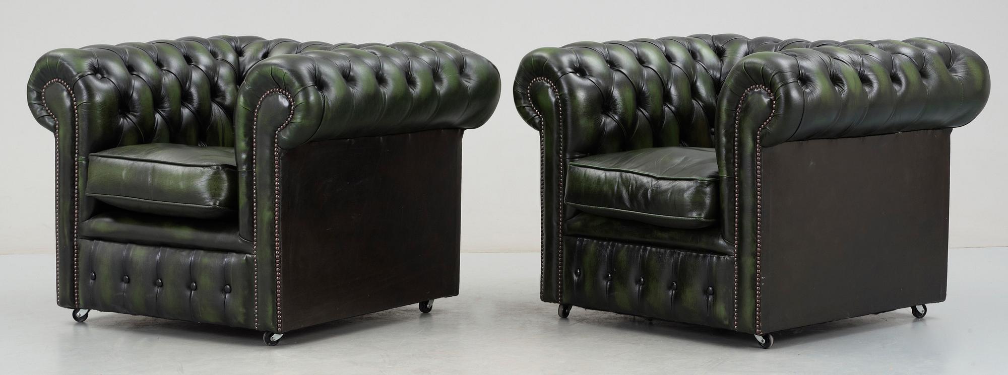 FÅTÖLJER, ett par, Chesterfield-modell, 1900/200-tal.