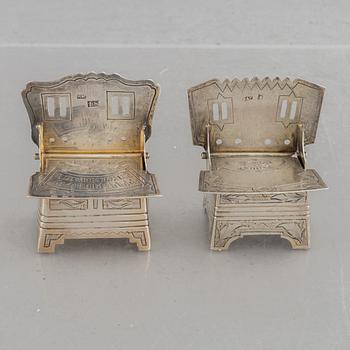Two Russian silver salt-chairs, Moscow 1880-1885.
