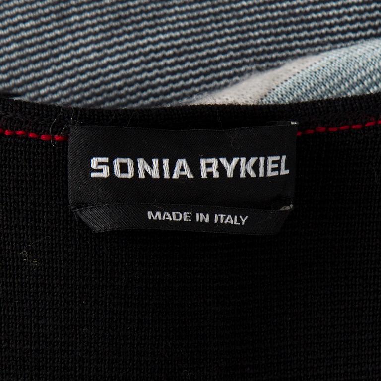 A knitten jacket by Sonia Rykiel.