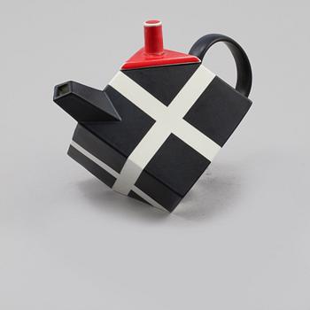 TEKANNA, "Cube", Rolf Sinnemark, Rörstrand, sent 1900-tal.