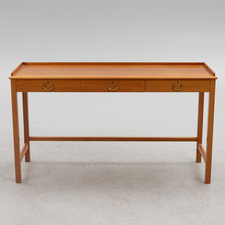 Josef Frank, skrivbord, modell B 2115, Firma Svenskt Tenn, efter 1985.