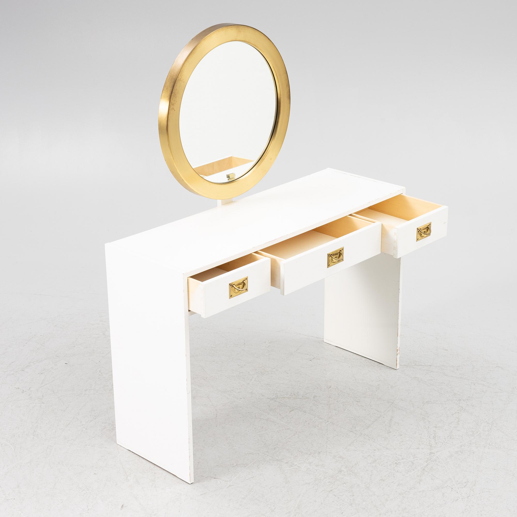 Dressing table with stool, and mirror, including Glassmaster Markaryd, second half of the 20th century.