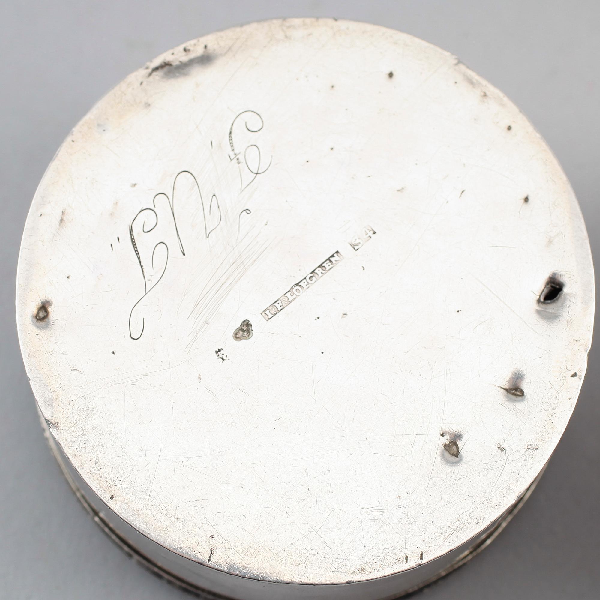 LOCKDOSOR, 2 st, silver, bl a Löfgren, 1846/1848. Vikt ca 144 gram.