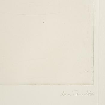 Linn Fernström, Girl in a bird's nest.