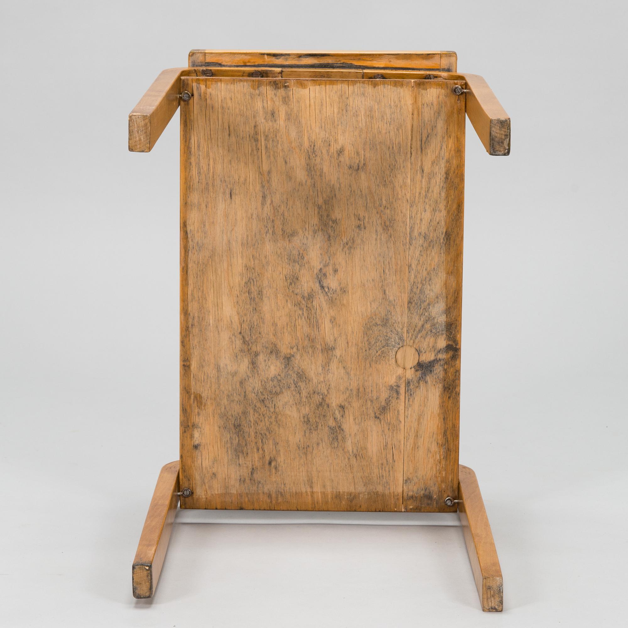 Alvar Aalto, bord, modell A 86 för Huonekalu- ja Rakennustyötehdas A.B, 1900-talets mitt.