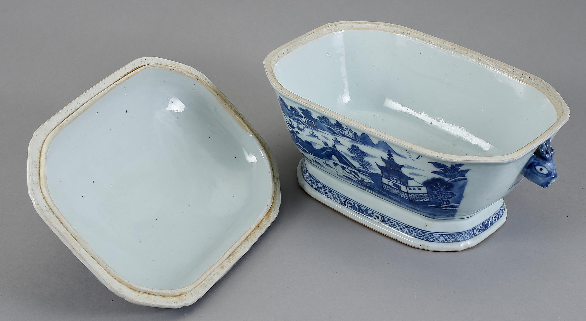 TERRIN, porslin, Qianlong, Kina 1700-tal.