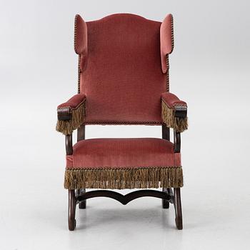 An armchair, 19th century.