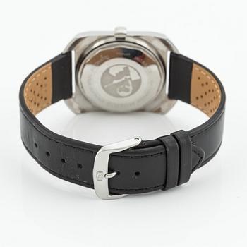 Moeris, James Bond 007, wristwatch, 34 x 42 mm.