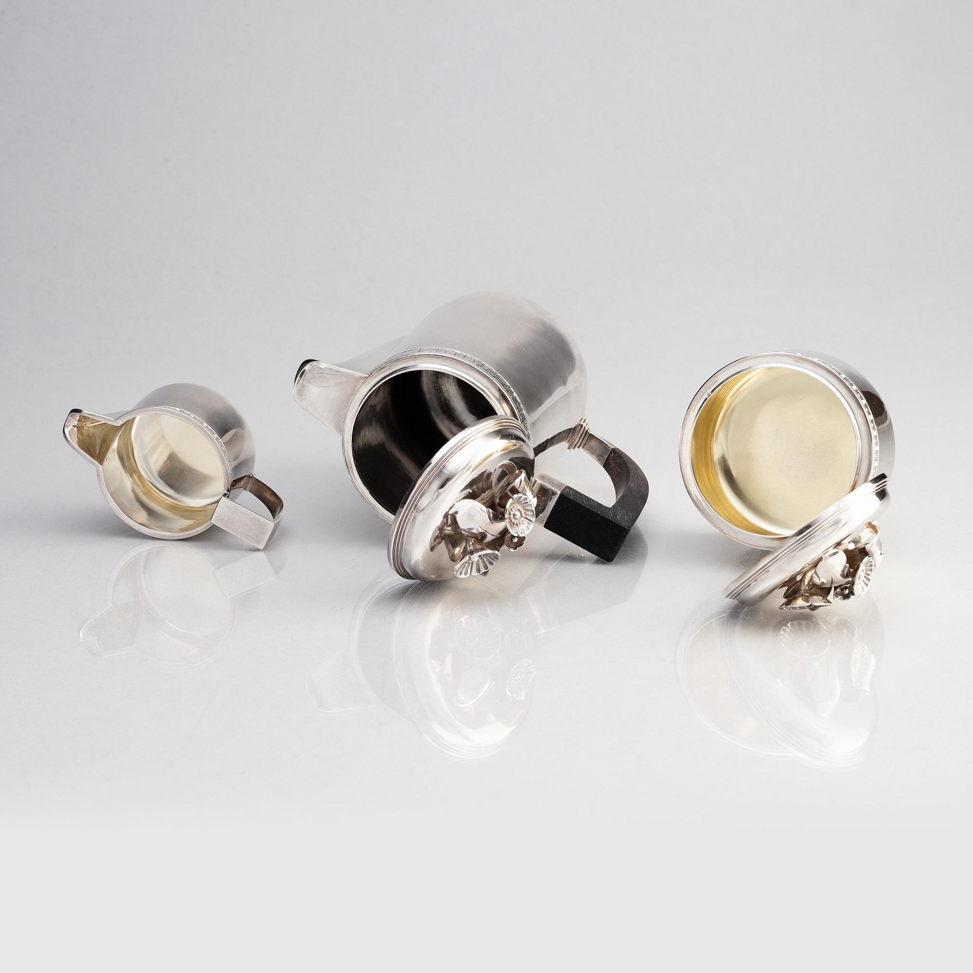 Atelier Borgila, a sterling silver coffee set, 4 pieces, Stockholm 1939 and 1940.
