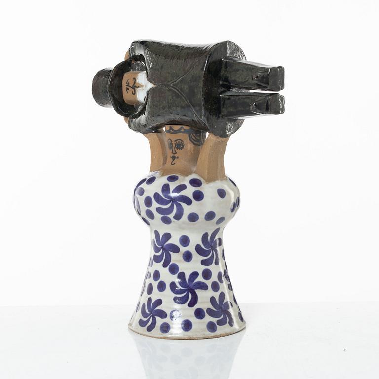 Lisa Larson, figurin, stengods, "Samhällsdebatten", Gustavsberg.
