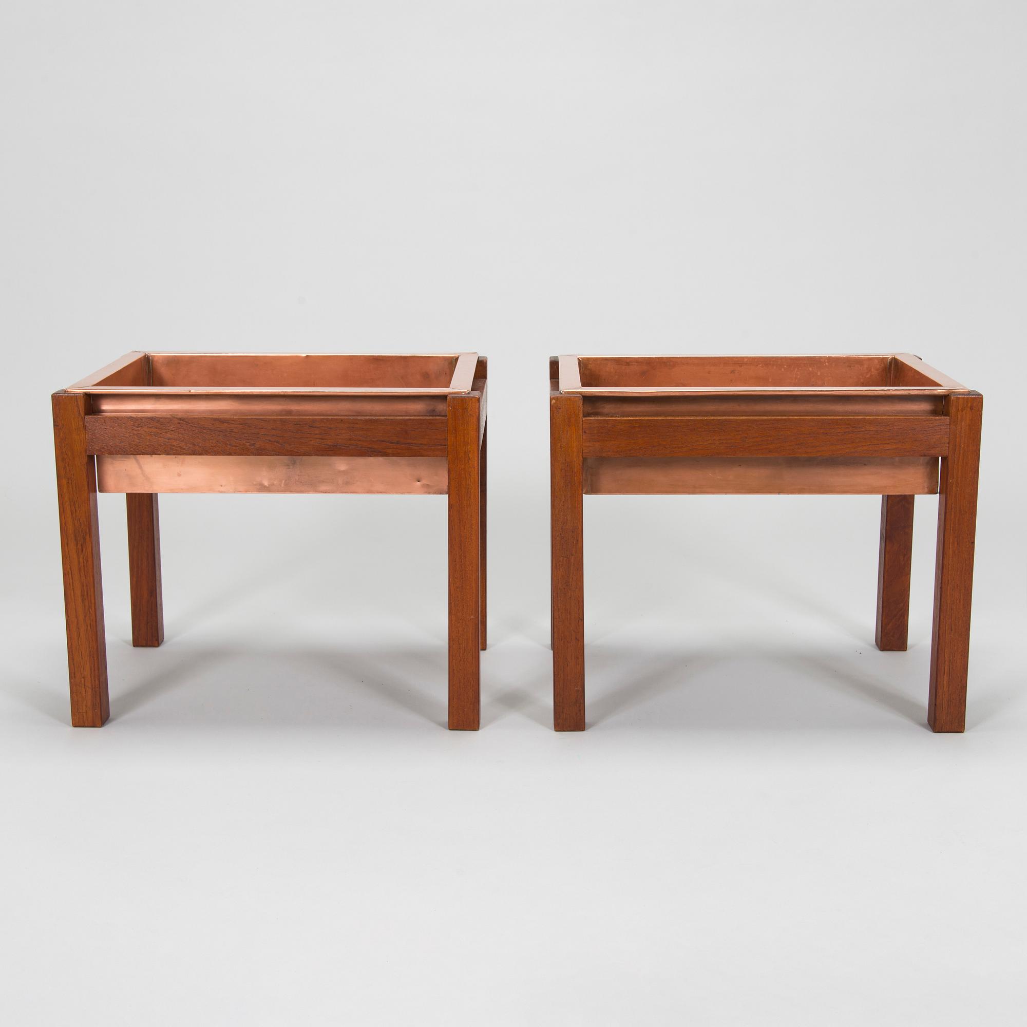 Blomlådor, ett par 1950/1960-tal.