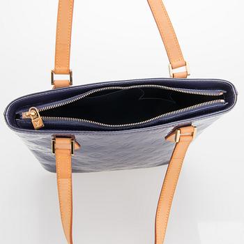 Louis Vuitton, A Monogram Vernis 'Houston' Bag.