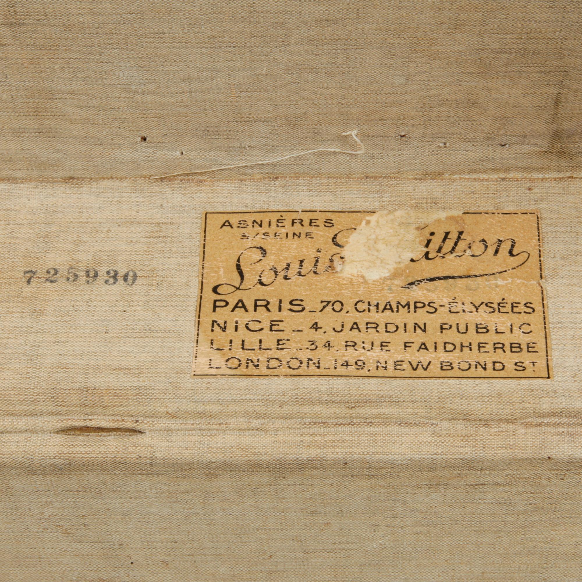 LOUIS VUITTON, koffert, sekelskiftet 1800/1900.