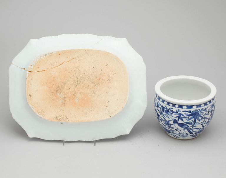 STEKFAT samt YTTERFODER, porslin, Kina 1700 samt 1900-tak.
