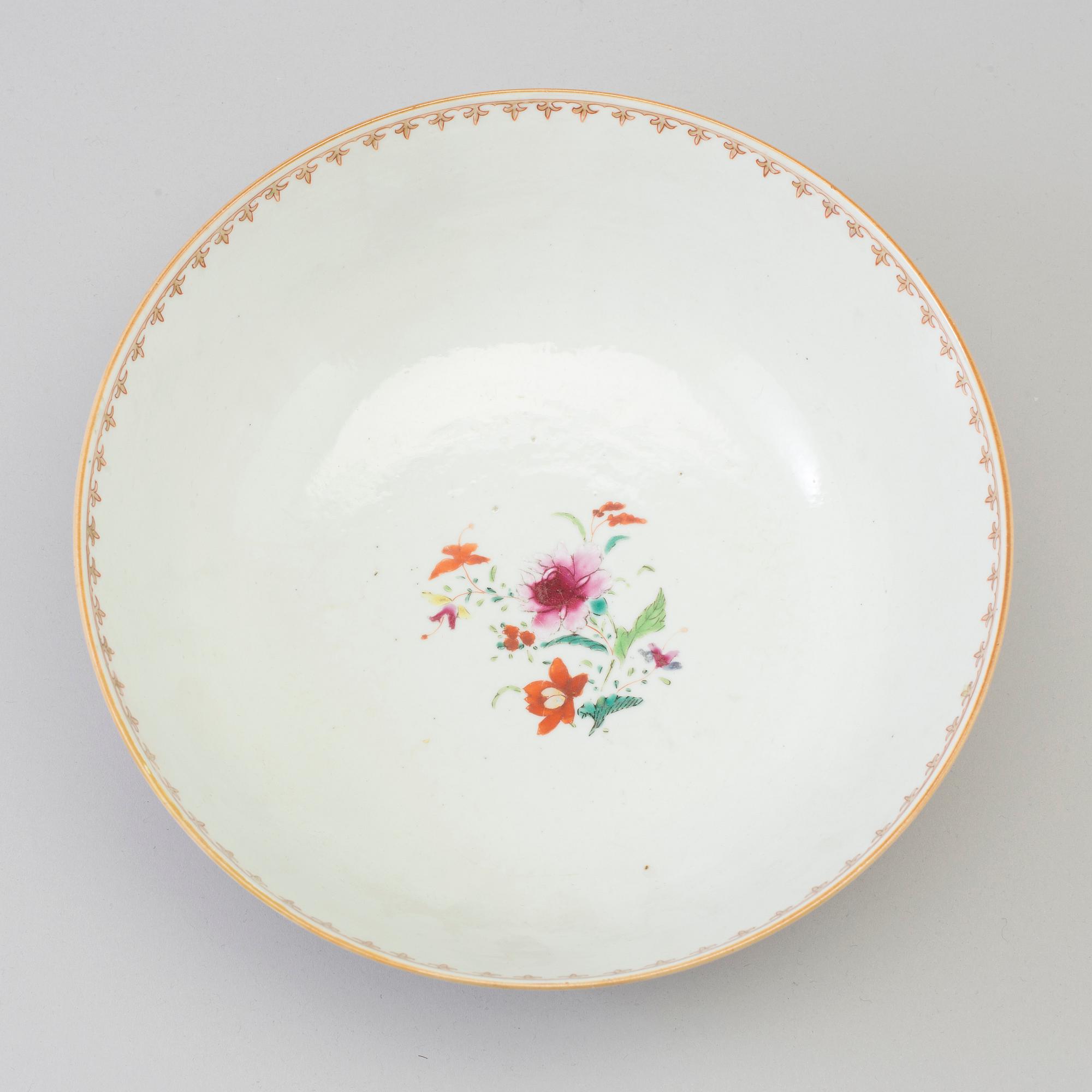 SKÅL, kompaniporslin. Qingdynastin, Qianlong (1736-95).