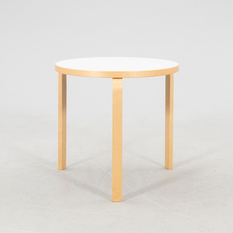 Alvar Aalto, dining table 90B Artek 2008.