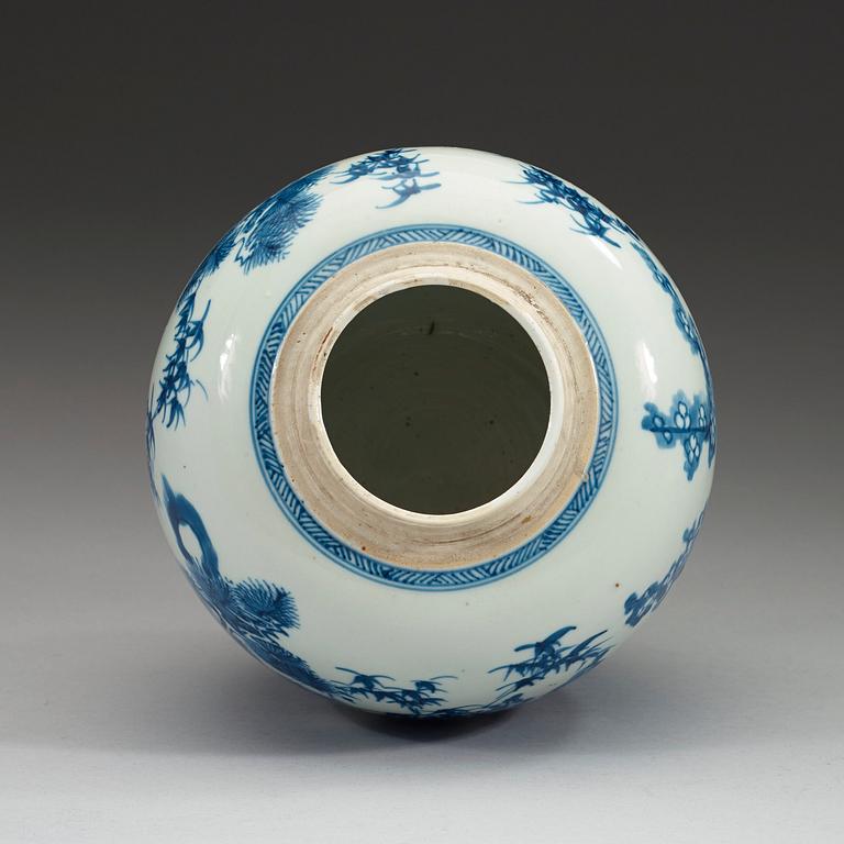 A blue and white jar, Qing dynasty 18th century.