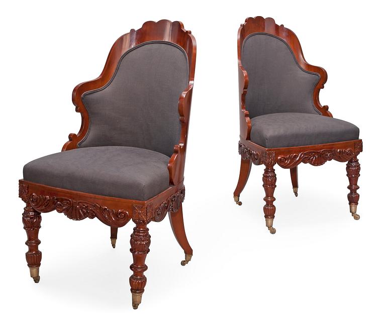 PAIR OF BATHTUB-ARMCHAIRS.