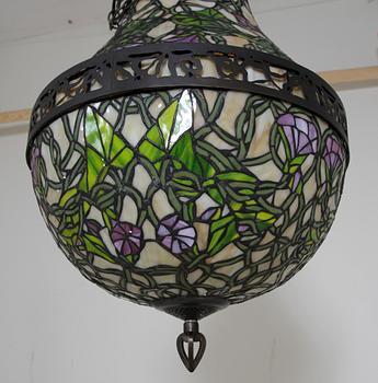 TAKLAMPA, "Tiffany-typ" 1900/2000-tal.