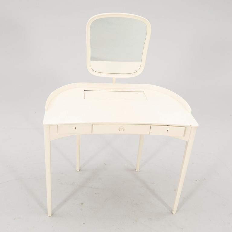 Carl Malmsten, a 'Birgitta' dressing table from Bodafors Möbelfabrik 1961.