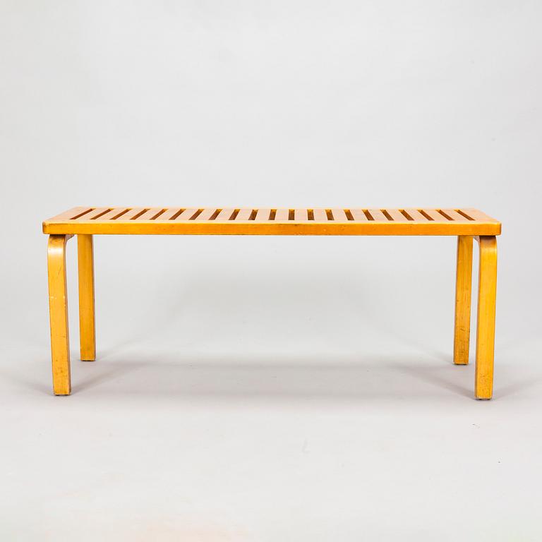 Alvar Aalto, bänk, 153A, Artek, 1960-tal.