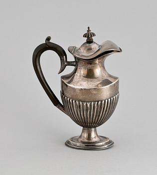 KAFFEKANNA, silver, Birmingham 1908. Vikt ca 273g.