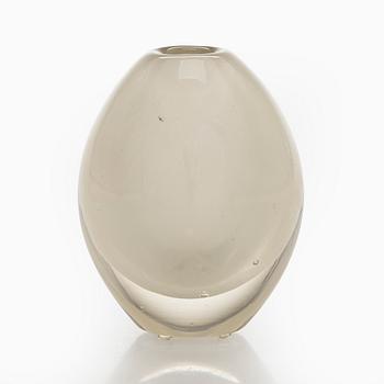 Gunnel Nyman, A glass vase, model 'GN 58', signed G. Nyman Nuutajärvi Notsjö -56. Designed in 1948.