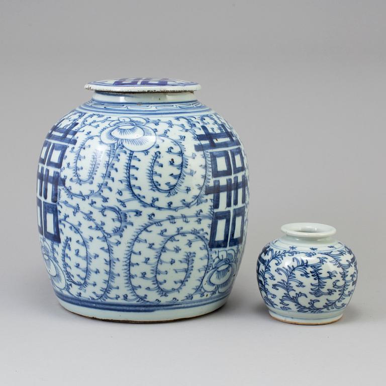 BOJAN SAMT VAS, porslin, Kina, sen Qing (1644-1912).