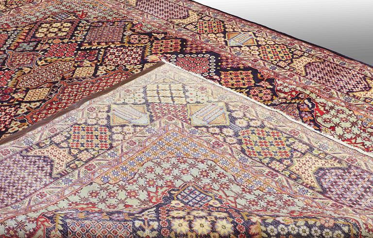 MATTA, Najafabad, ca 388 x 300 cm.