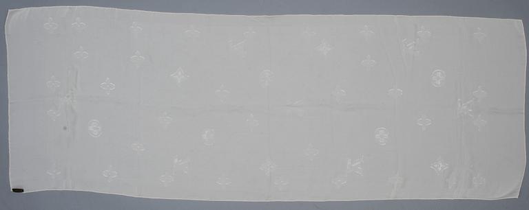 SCARF, Louis Vuitton.