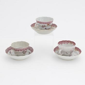 A set of three famille rose cups with saucers, Qing dynasty, Qianlong (1736-95).